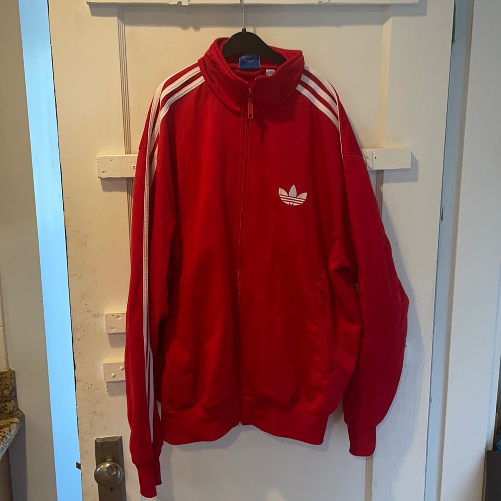 Adidas vintage track jacket size large.
